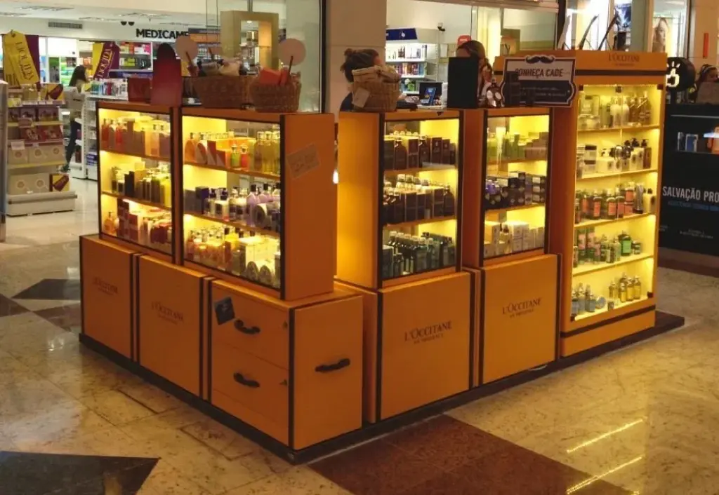 LOccitane – Expositores